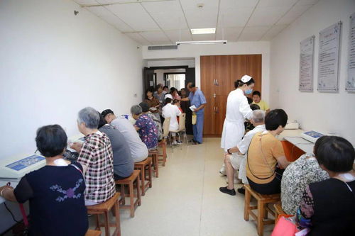 夜診中醫(yī)，守護(hù)健康——浦江社區(qū)衛(wèi)生服務(wù)中心中醫(yī)夜門(mén)診暖心啟航